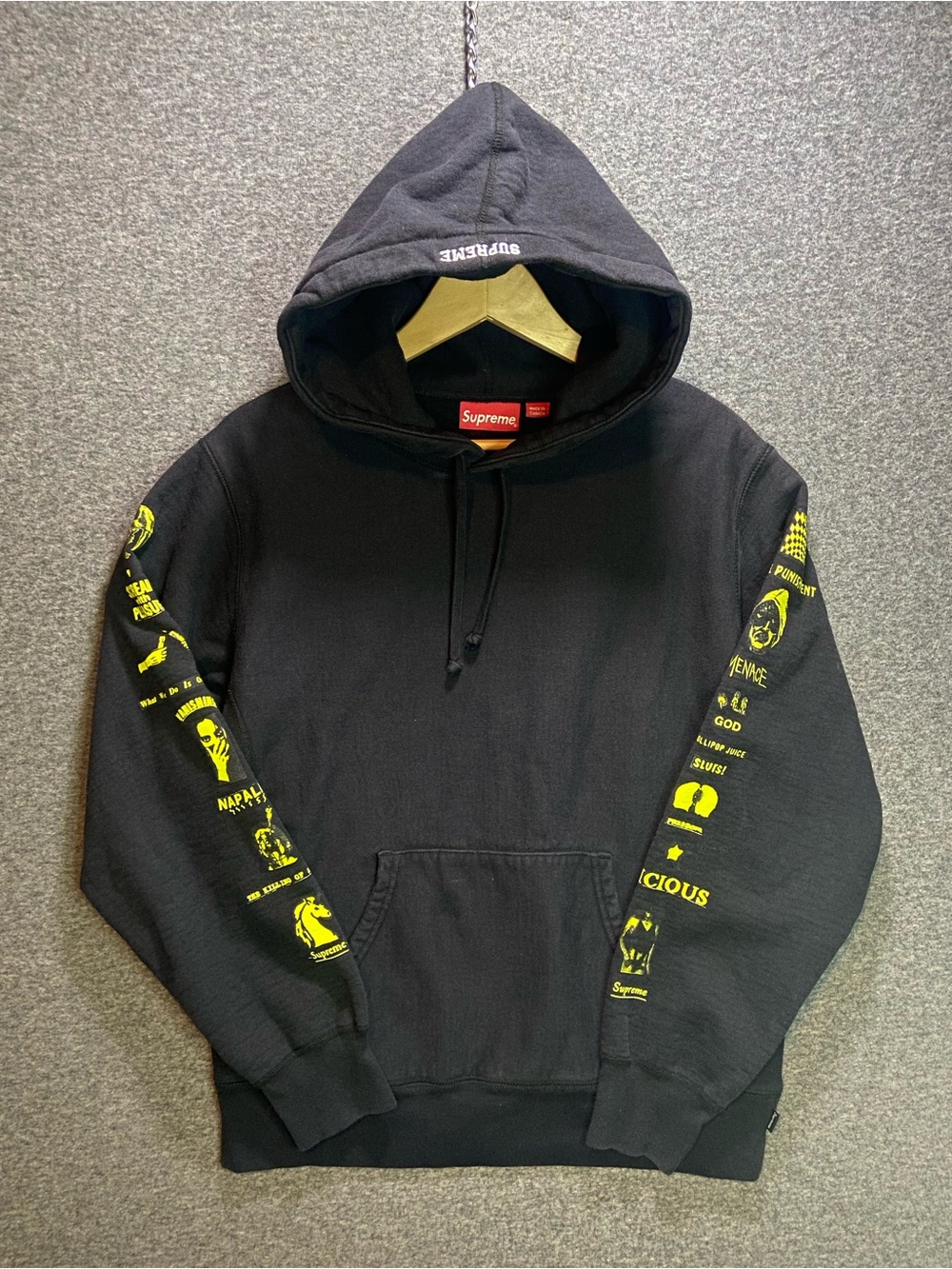 Supreme Menace Hoodie Black Yellow Sleeve Hooded Sweatshirt Mens Medium Canada